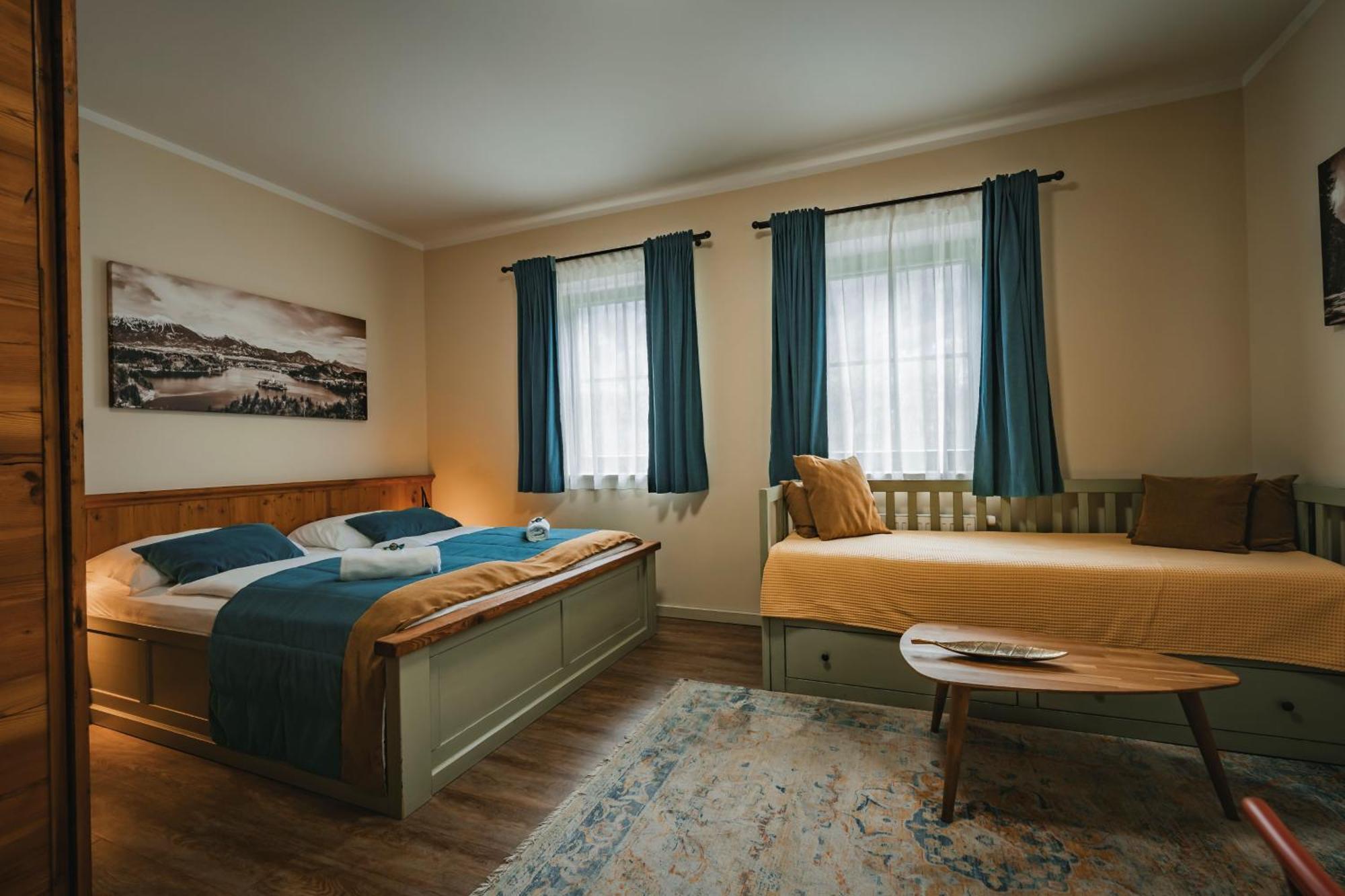 Guest House Ejga Єсеніце Екстер'єр фото