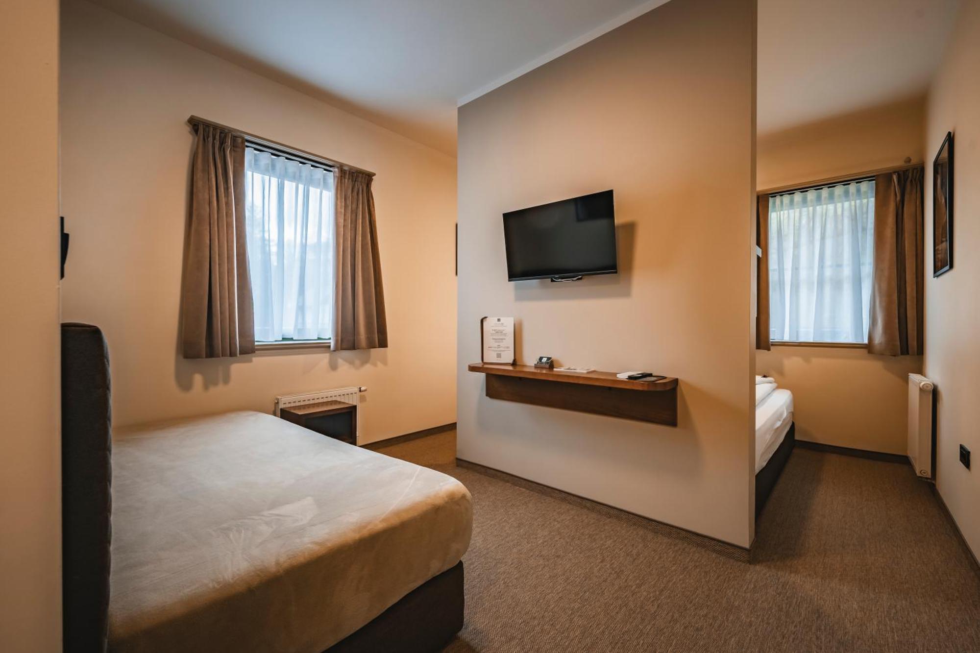 Guest House Ejga Єсеніце Екстер'єр фото